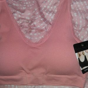 1x Coral Bra. Soft. Removable Pads